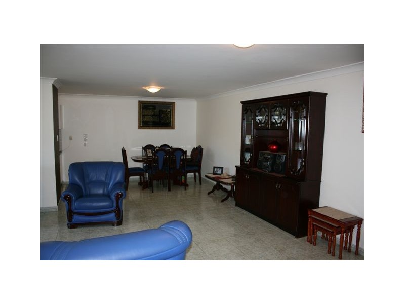 6/122 Meredith Street, Bankstown NSW 2200