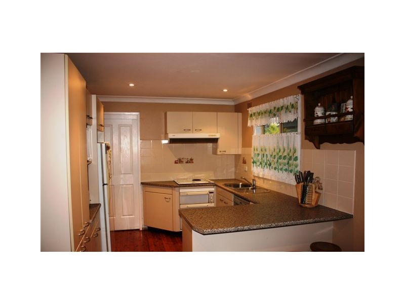 30 Universal Avenue, Georges Hall NSW 2198