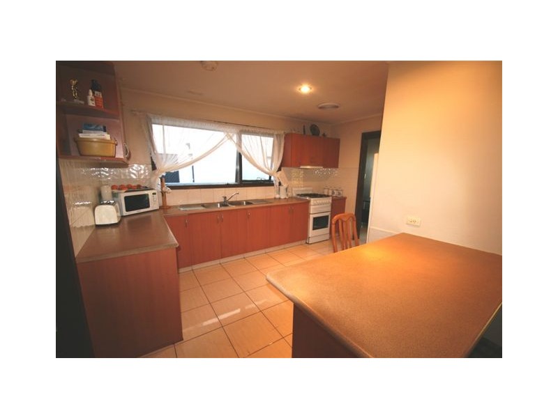 10 Rex Road, Georges Hall NSW 2198