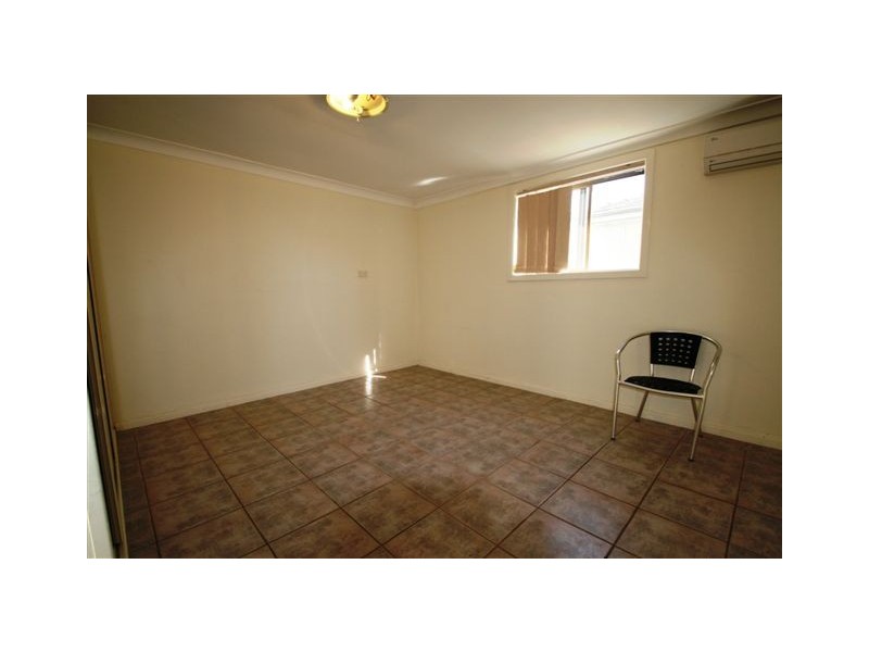 10 Rex Road, Georges Hall NSW 2198