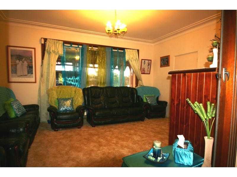 9 Sunset Avenue, Bankstown NSW 2200