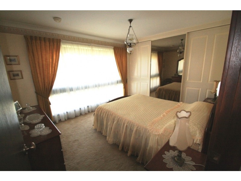 1 Amber Place, Bass Hill NSW 2197