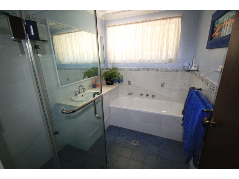 1 Amber Place, Bass Hill NSW 2197