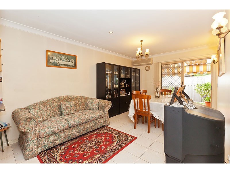 2/37 Scott Street, Punchbowl NSW 2196