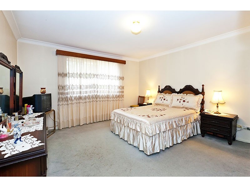 2/37 Scott Street, Punchbowl NSW 2196