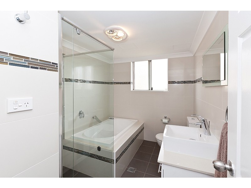 1/28-30 White Avenue, Bankstown NSW 2200