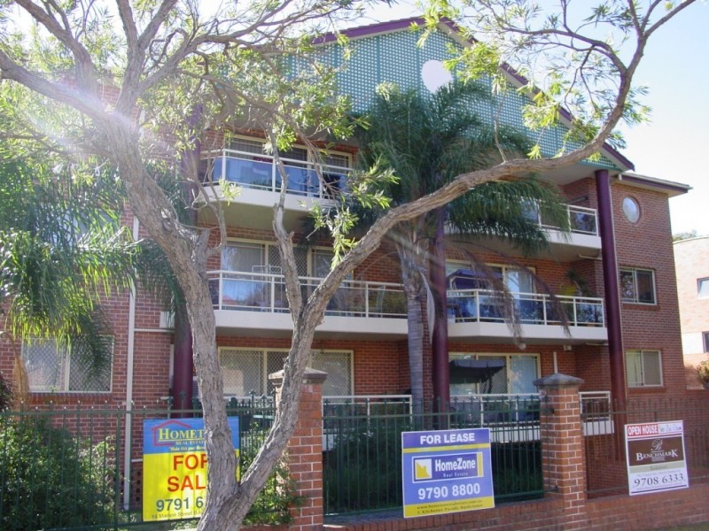 25/4  Dellwood Street, Bankstown NSW 2200