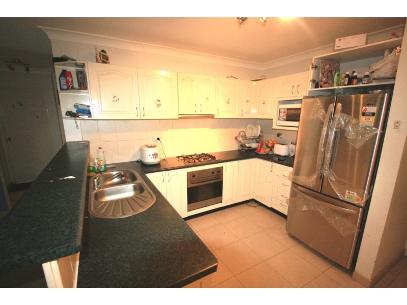 8/35-39 Cairds Avenue, Bankstown NSW 2200