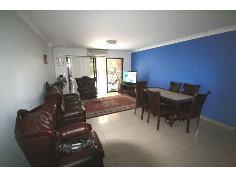 8/35-39 Cairds Avenue, Bankstown NSW 2200