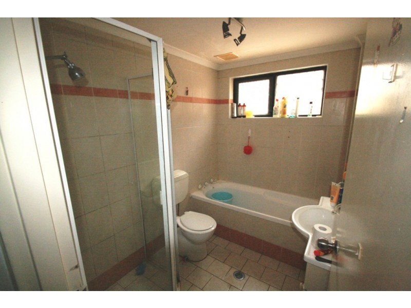 8/35-39 Cairds Avenue, Bankstown NSW 2200