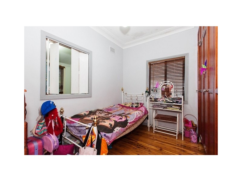 21 Elizabeth Crescent, Yagoona NSW 2199