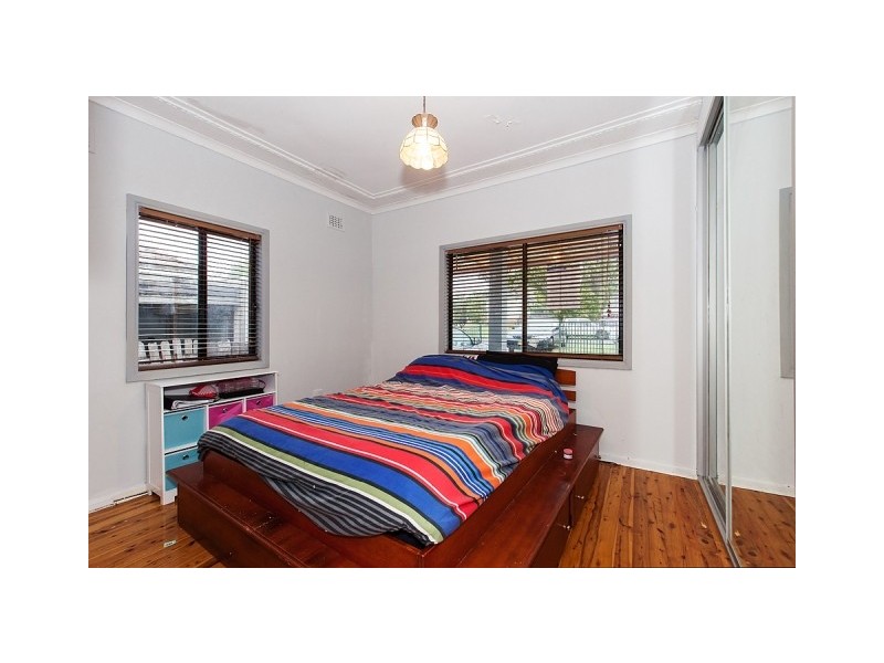 21 Elizabeth Crescent, Yagoona NSW 2199