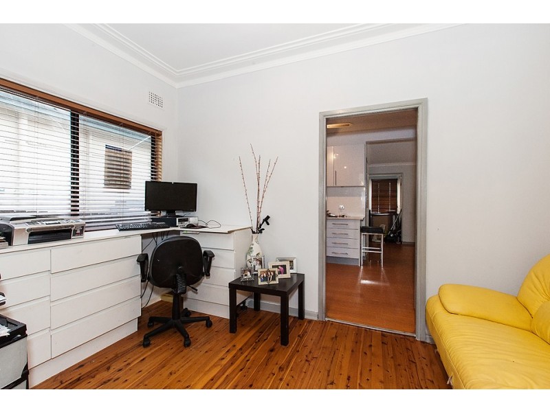 21 Elizabeth Crescent, Yagoona NSW 2199