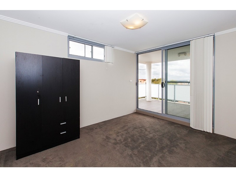 70/4 West Terrace, Bankstown NSW 2200