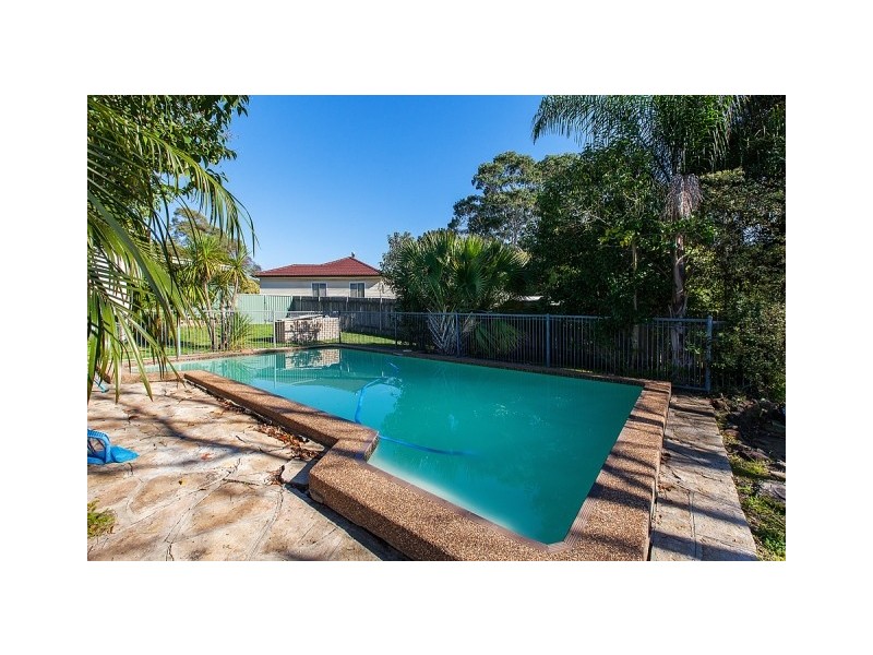 7 Wright Close, Georges Hall NSW 2198
