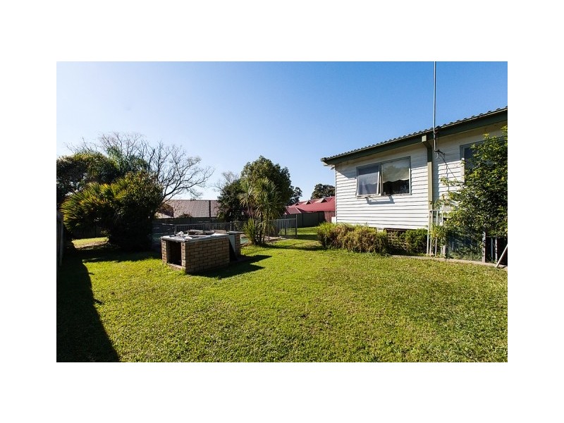 7 Wright Close, Georges Hall NSW 2198