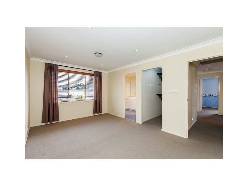 Wattle Grove NSW 2173