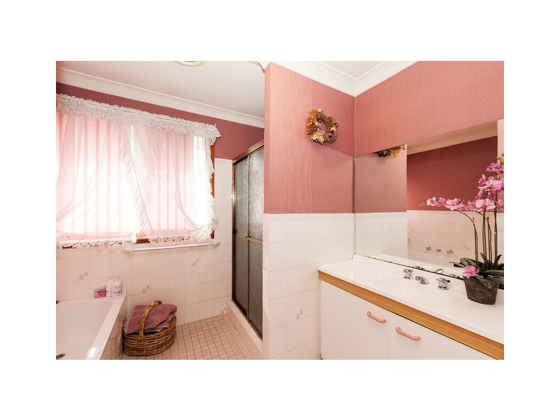 6 Cherie Place, Bass Hill NSW 2197