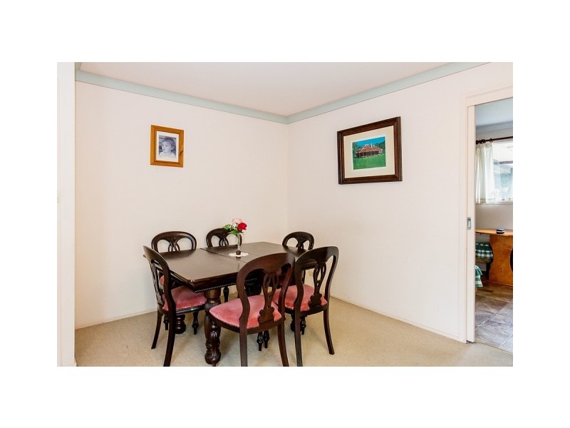 38 Oak Drive, Georges Hall NSW 2198