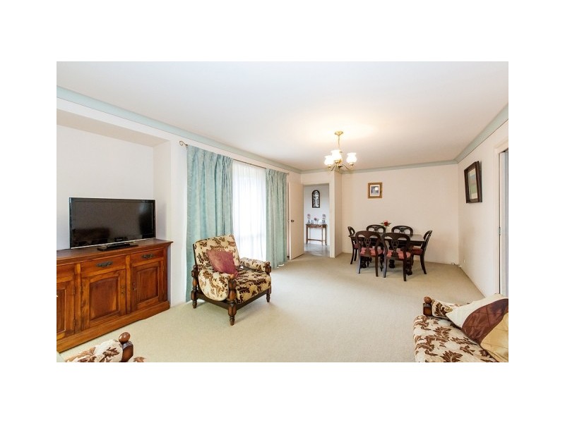 38 Oak Drive, Georges Hall NSW 2198