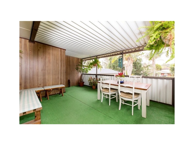 38 Oak Drive, Georges Hall NSW 2198