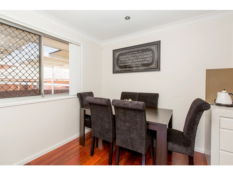 4 Orana Place, Greenacre NSW 2190
