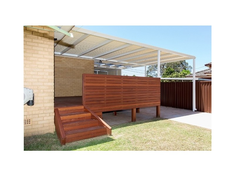 4 Orana Place, Greenacre NSW 2190