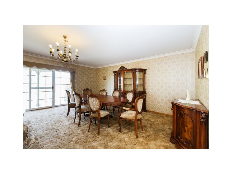 15 Lucinda Avenue, Georges Hall NSW 2198