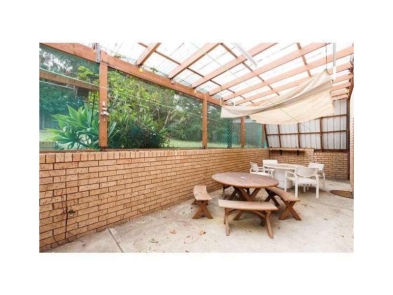 15 Lucinda Avenue, Georges Hall NSW 2198