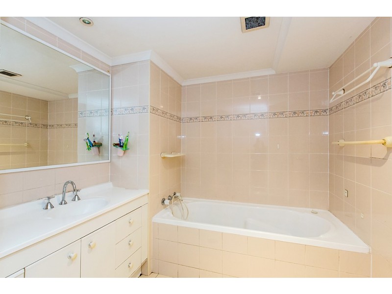 204/11 Jacobs Street, Bankstown NSW 2200