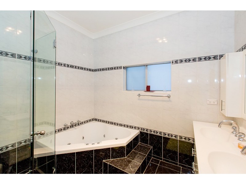 16 Arlewis Street, Chester Hill NSW 2162