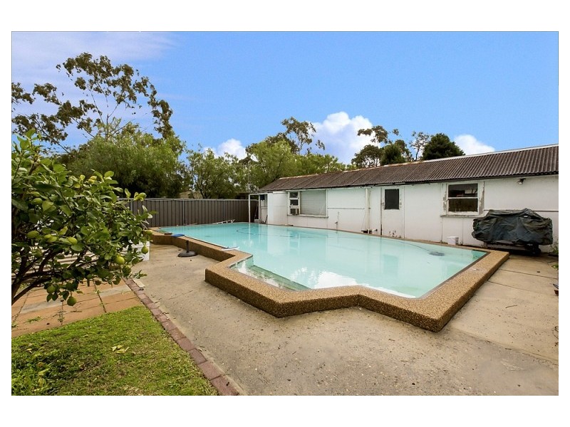 31 Ashcroft Street, Georges Hall NSW 2198