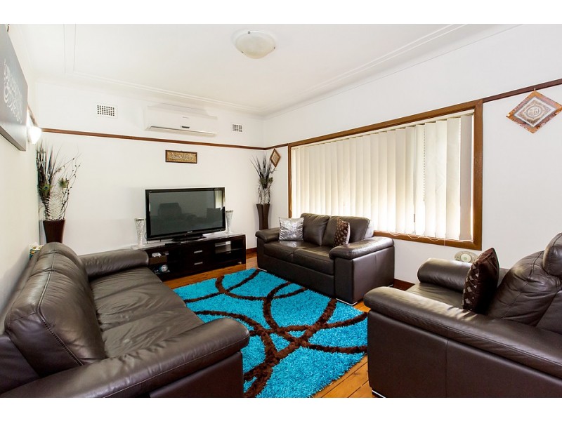 12 Adeline Road, Bass Hill NSW 2197