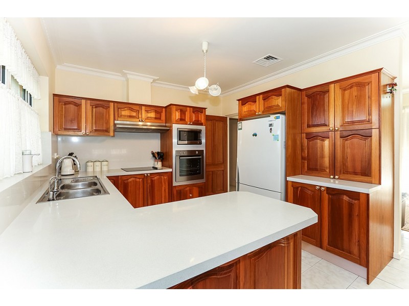 105 Flinders Road, Georges Hall NSW 2198