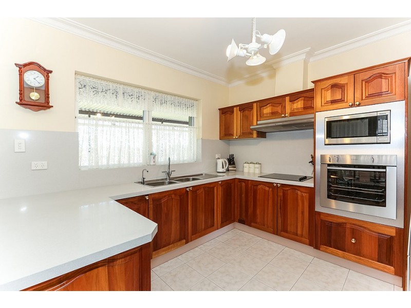 105 Flinders Road, Georges Hall NSW 2198