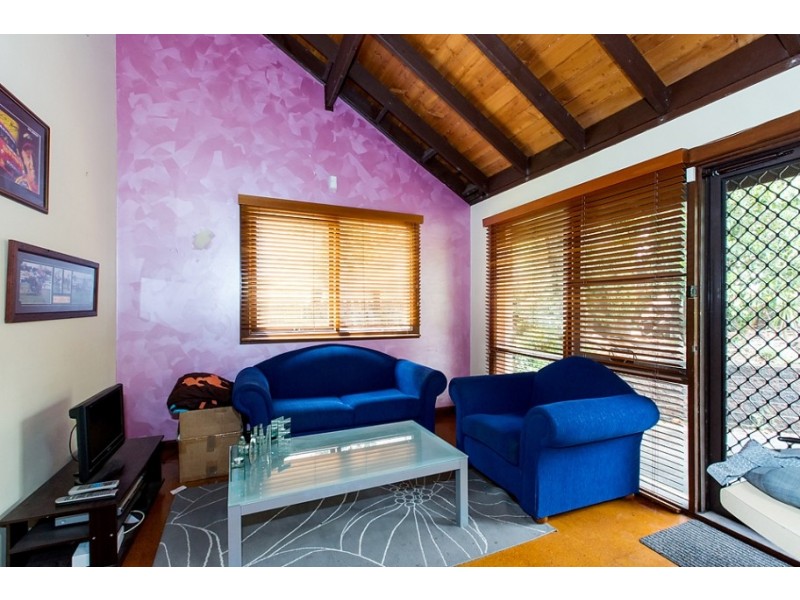 39 Yvonne Crescent, Bass Hill NSW 2197