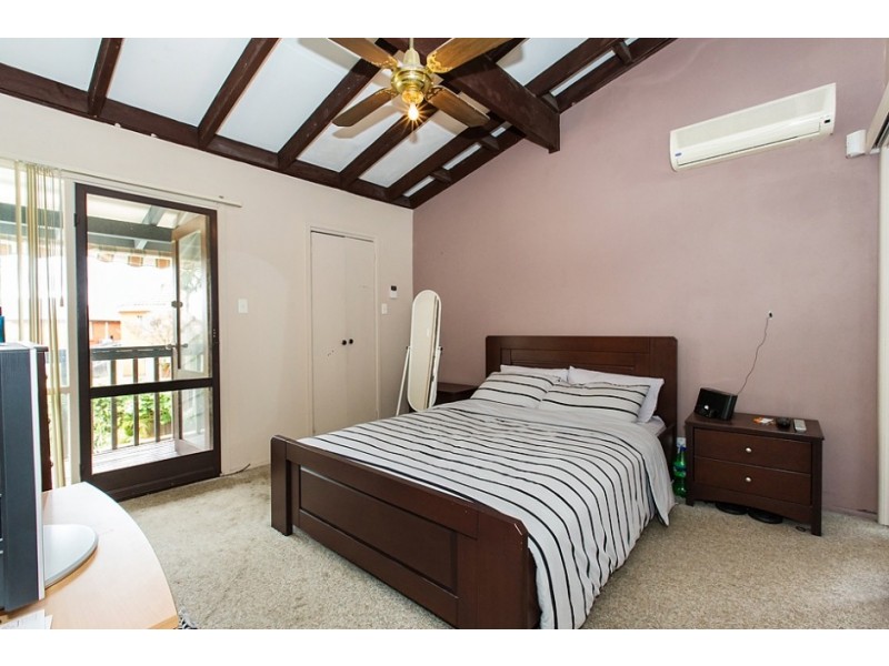 39 Yvonne Crescent, Bass Hill NSW 2197