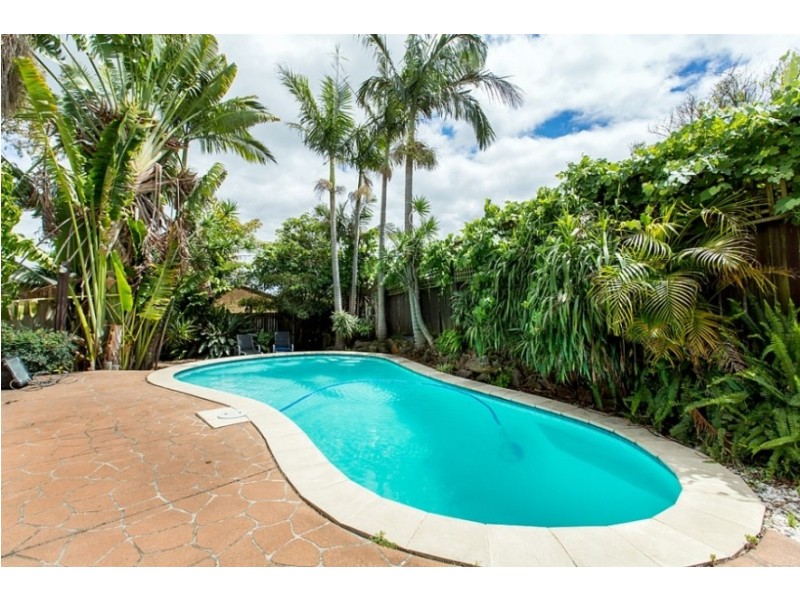 39 Yvonne Crescent, Bass Hill NSW 2197