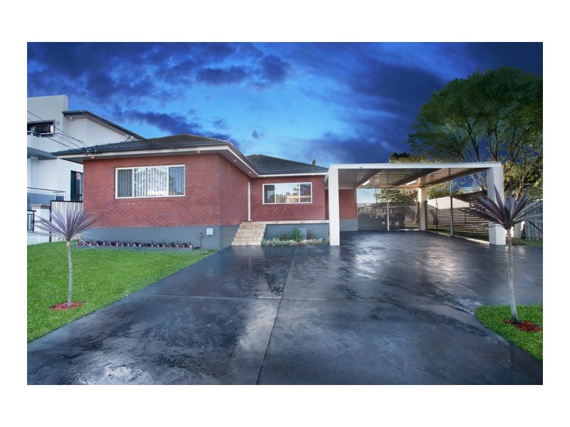 130 The Avenue, Condell Park NSW 2200