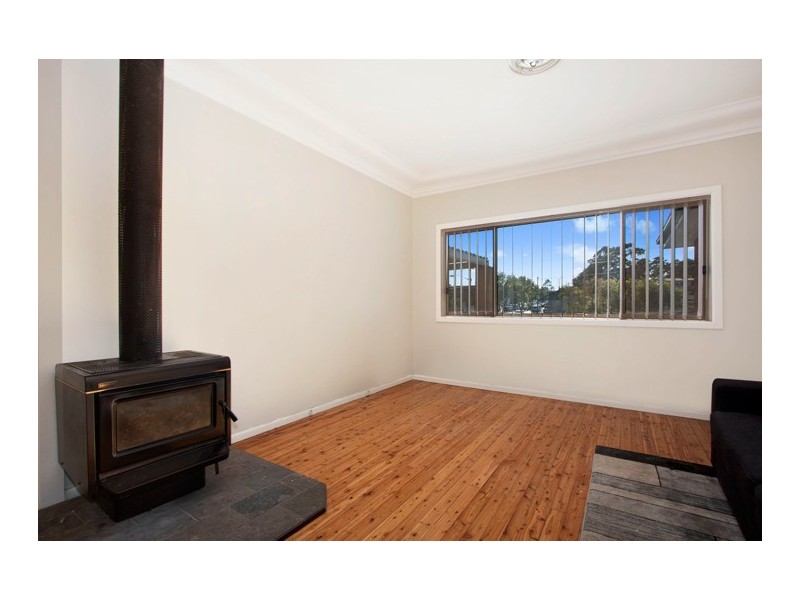 130 The Avenue, Condell Park NSW 2200