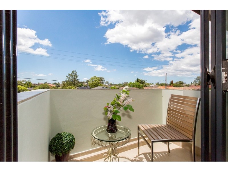 2A Zillah Street, Merrylands NSW 2160