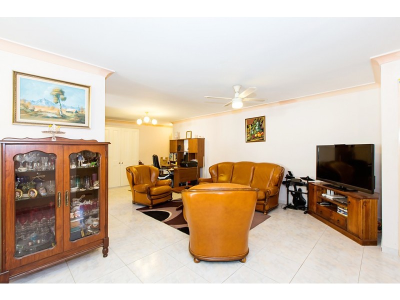 10/9 Cairds Avenue, Bankstown NSW 2200