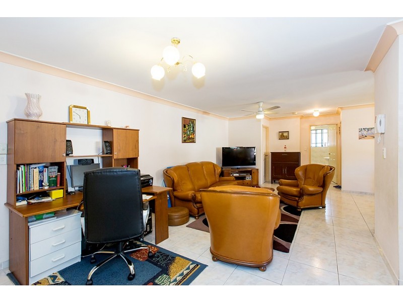 10/9 Cairds Avenue, Bankstown NSW 2200