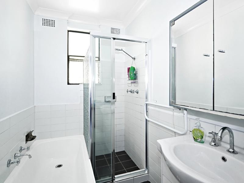 26/168 Greenacre Road, Bankstown NSW 2200