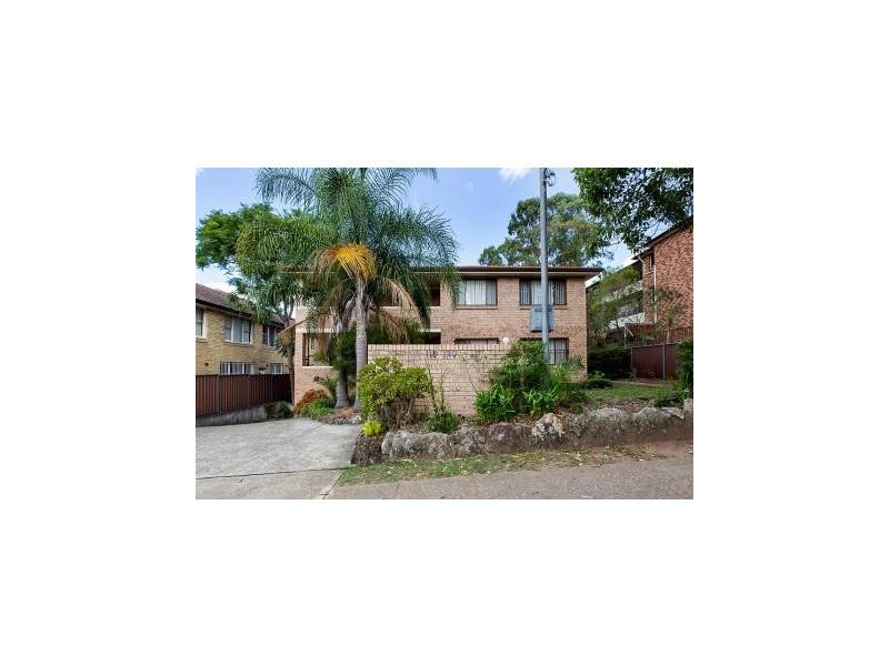 10/118-120 Meredith Street, Bankstown NSW 2200