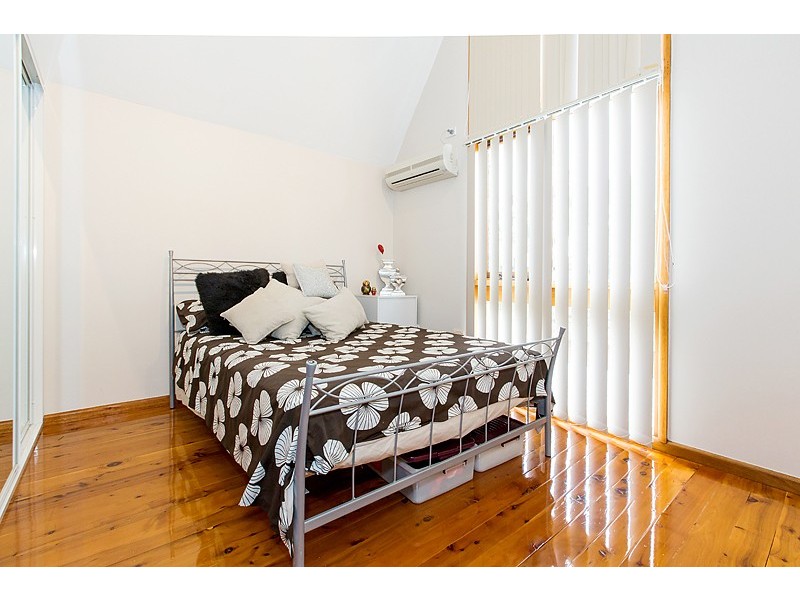 5 Caloola Street, Condell Park NSW 2200