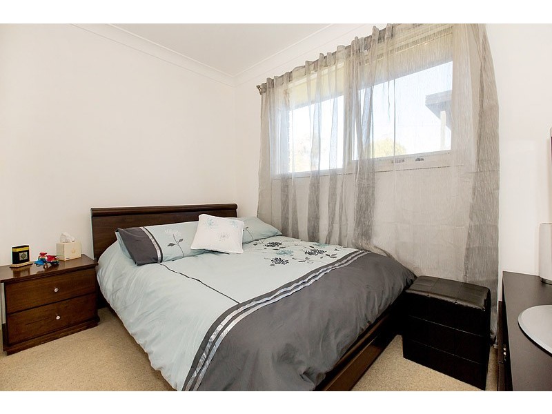 38 Oak Drive, Georges Hall NSW 2198