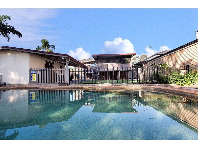 38 Oak Drive, Georges Hall NSW 2198