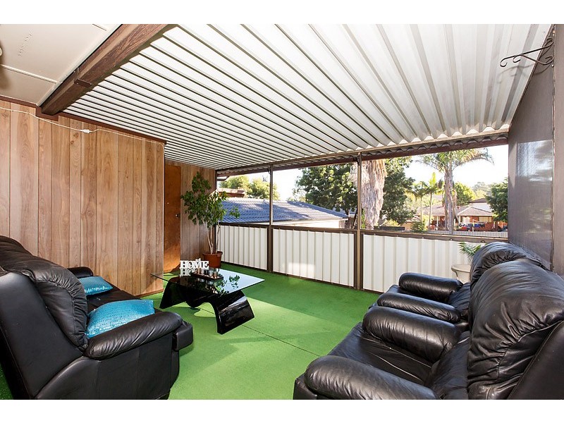 38 Oak Drive, Georges Hall NSW 2198