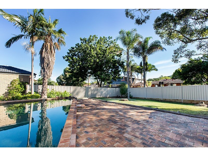 38 Oak Drive, Georges Hall NSW 2198